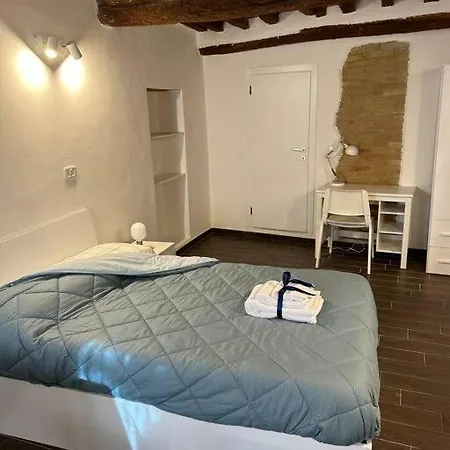 Casa Goldoni 2 *
